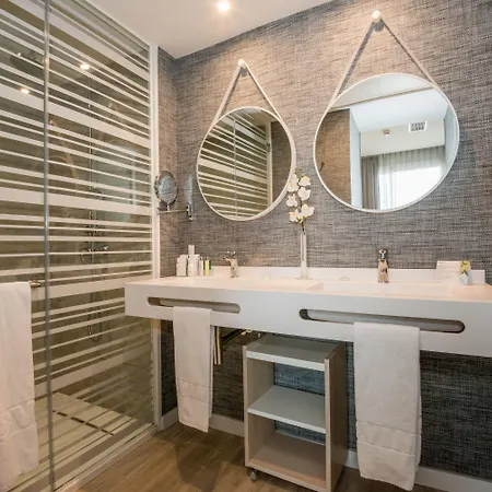 Luabay (adults Only) 4*