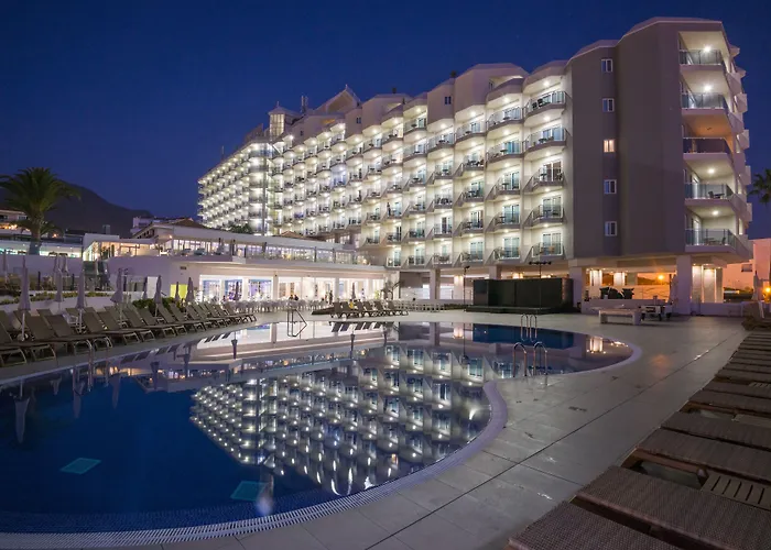 Luabay (adults Only) Otel 4*